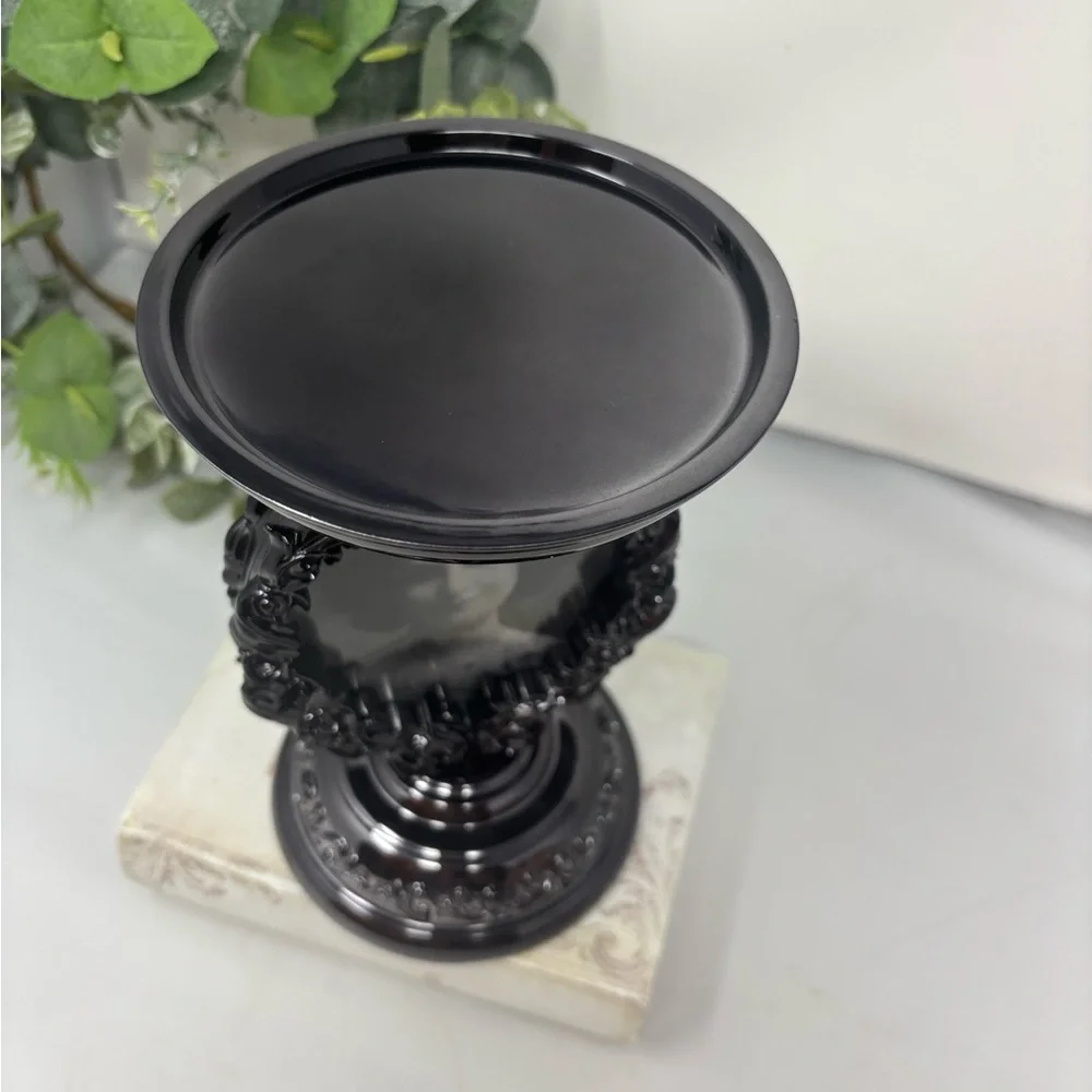 Bath and Body Works Halloween Holographic Portrait Skeleton Candle‎ Holder 2023